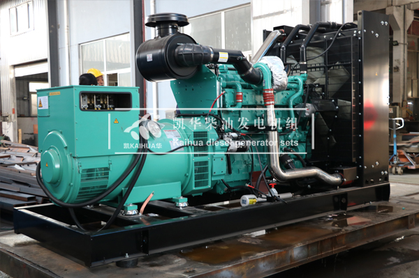 福州消防兩台500KW康明斯發電機組（zǔ）成功出廠