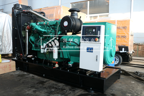 出口（kǒu）安哥拉的（de）400KW康明斯發電機（jī）組成（chéng）功出廠