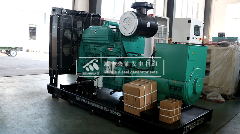 威海（hǎi）地產一台400kw康明斯發電機組成（chéng）功出廠