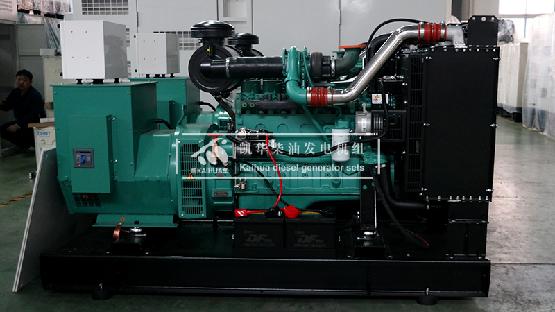 南通客（kè）戶一台120kw康明斯發電機（jī）組成功出廠